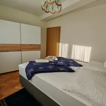 Loncar Appartement *