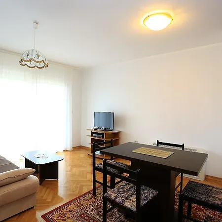 Apartman Loncar *