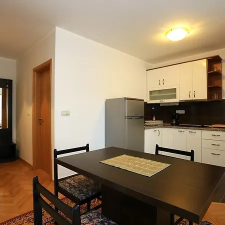 Apartman Loncar