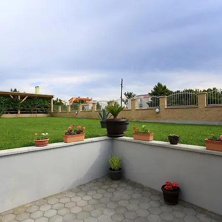 Loncar Apartman Zadar