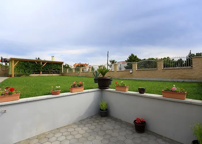 Loncar Lägenhet Zadar